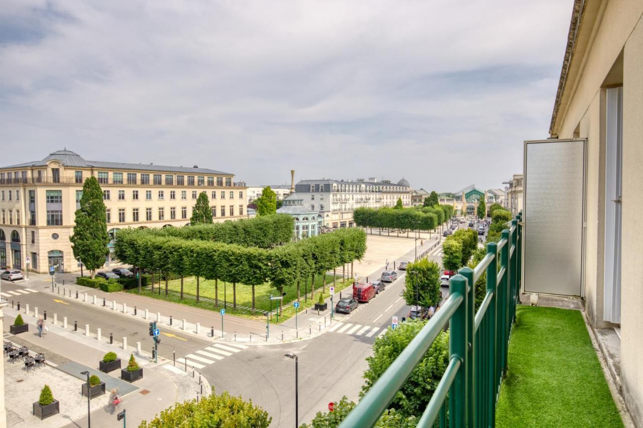 Suite Imperiale, Disneyland Paris, 6 Personnes 谢西 外观 照片